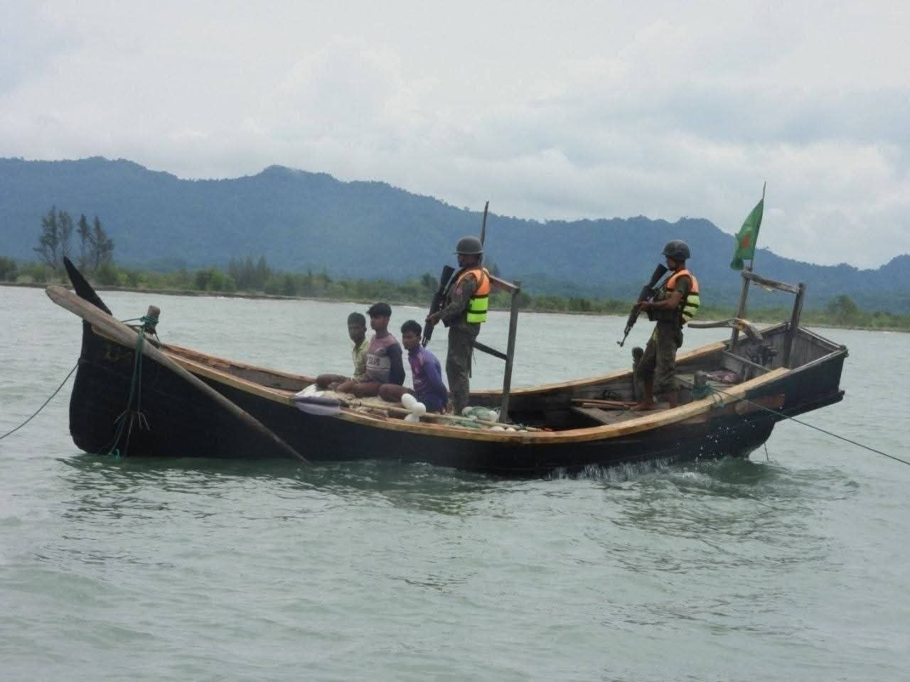 Arakan Coast Guard Detains Seven Bangladeshi Fishermen for Illegal Fishing in Arakan Waters