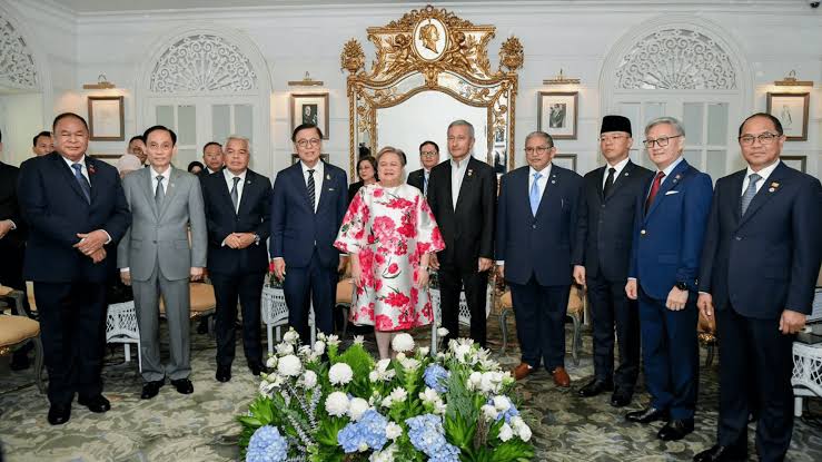 ASEAN Reaffirms Commitment to Five-Point Consensus at Informal Meeting on Myanmar